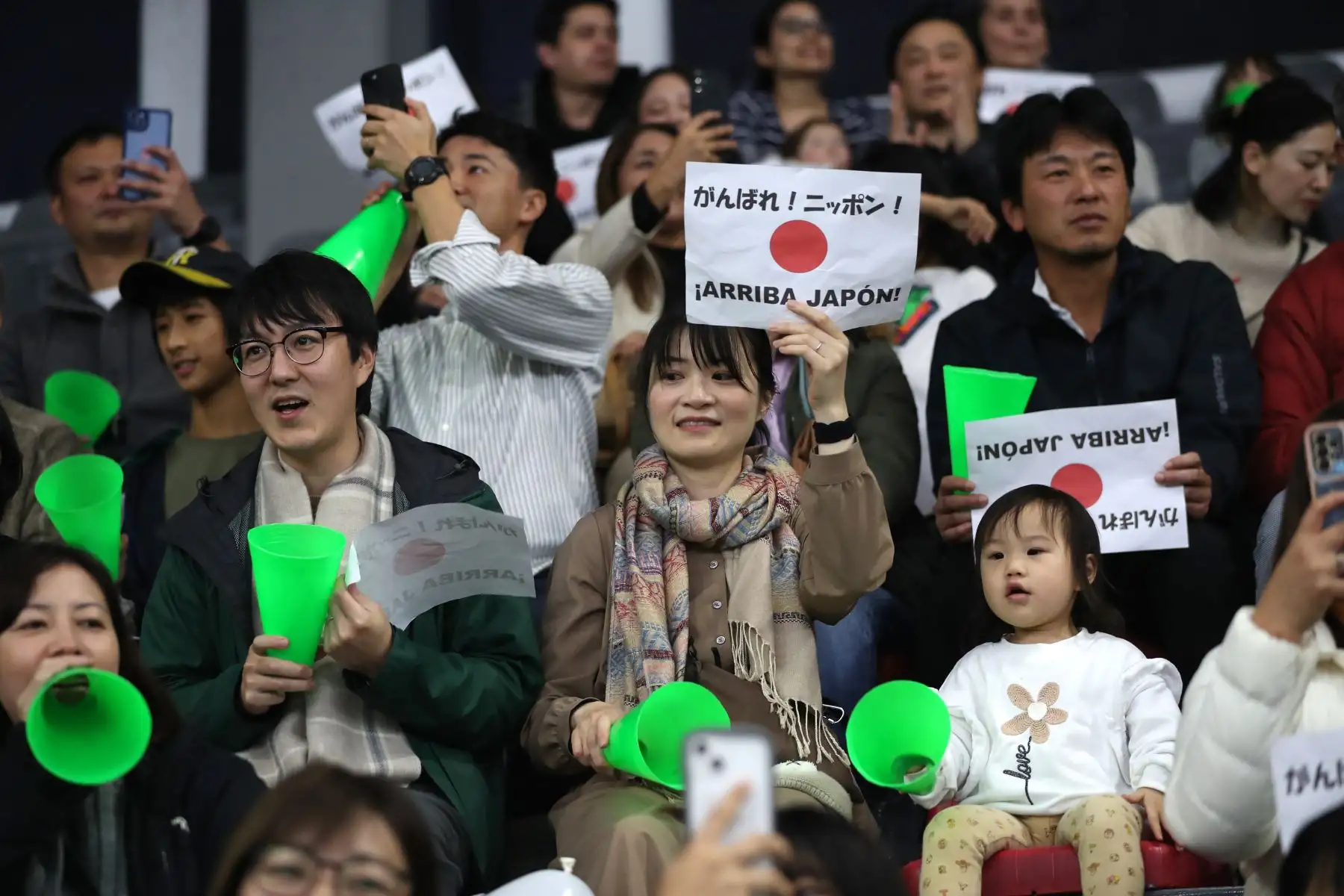 Imágenes previas al partido entre las selecciones  de China y Japón, quienes juegan por la final del Mundial de Vóley Sub-17 en el Coliseo Dibós.
Foto: ANDINA/ Lino Chipana