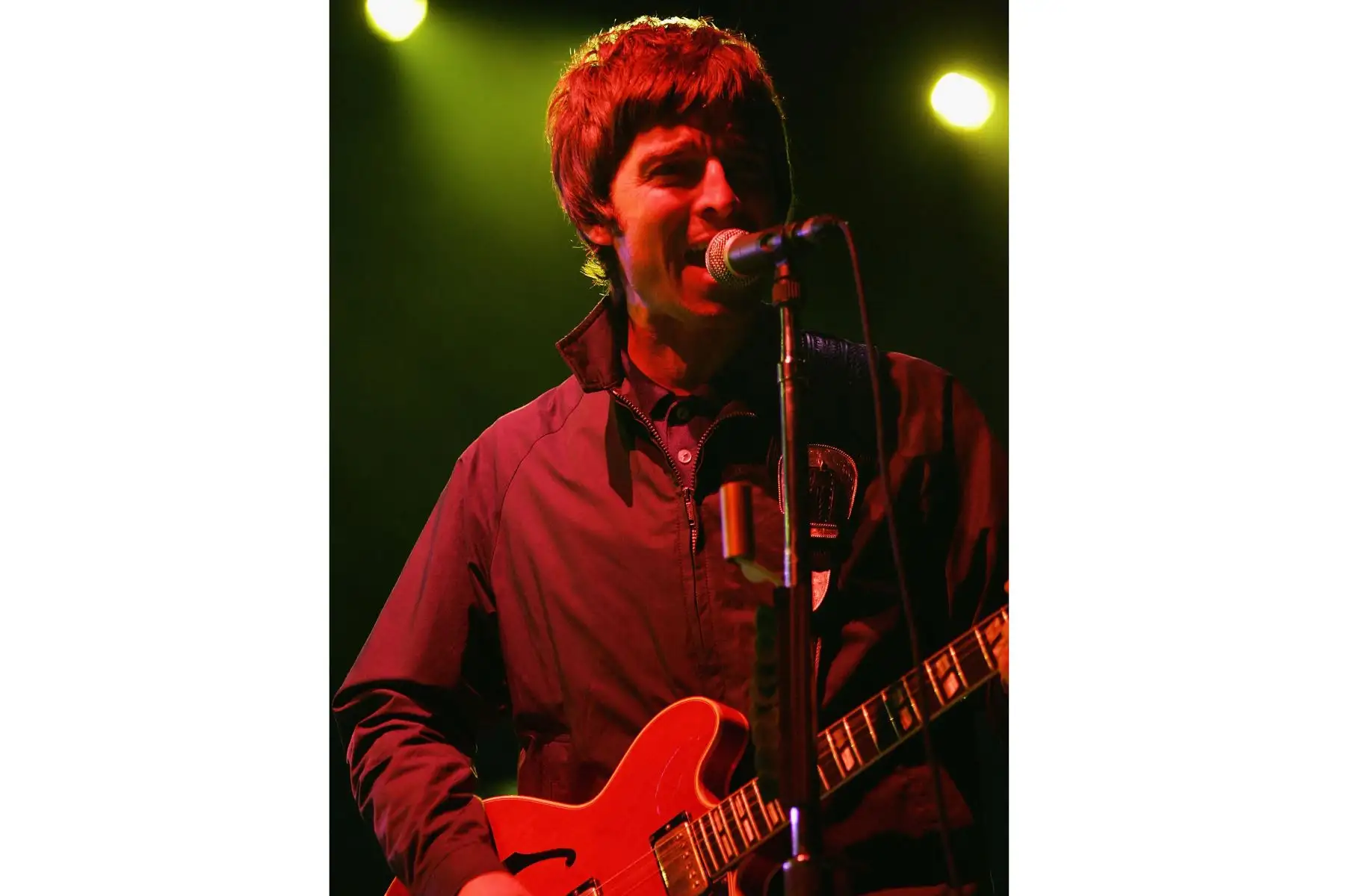 Noel Gallagher de Oasis actúa en el Hyundai Pavilion de Glen Helen como parte de Inland Invasion 5 de KROQ el 17 de septiembre de 2005 en San Bernardino, California.
Foto: AFP