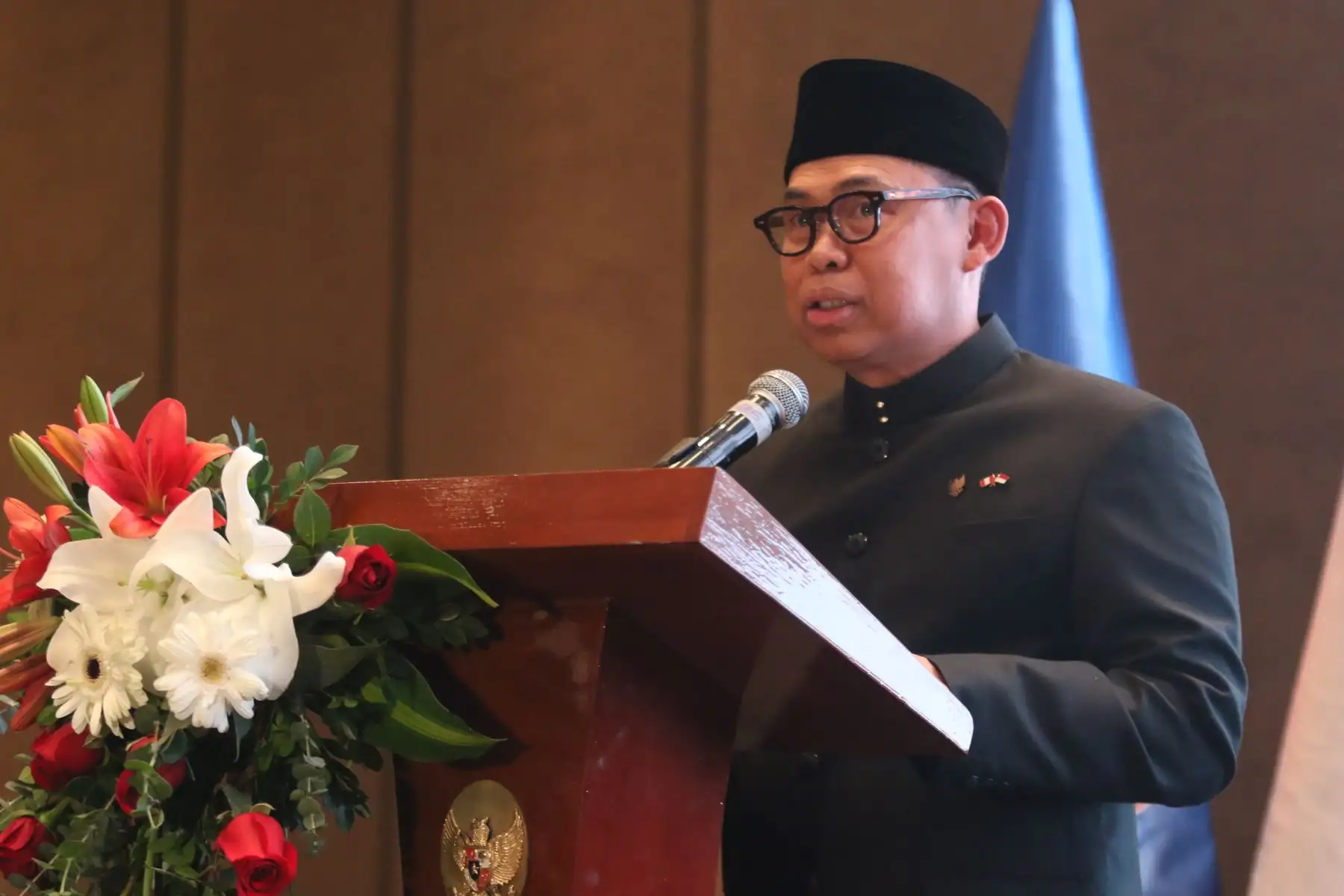 El embajador de Indonesia en Perú, Ricky Suhendar, expresó su agradecimiento a las autoridades peruanas y al público asistente por su constante apoyo en el fortalecimiento de las relaciones bilaterales.
Foto: ANDINA/ Héctor Vinces