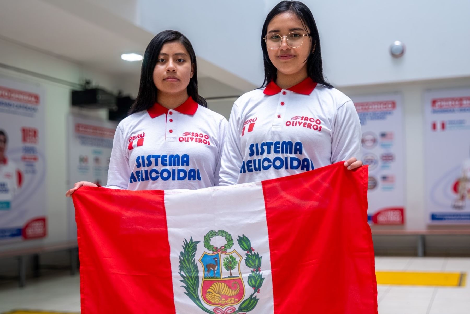 Rosangel Alexandra Bullón Linares y Diana Esmeralda Huacasi Durand representarán al Perú en la 36ª Olimpiada Internacional de Informática, en Alejandría, Egipto, Foto: ANDINA/Difusión.