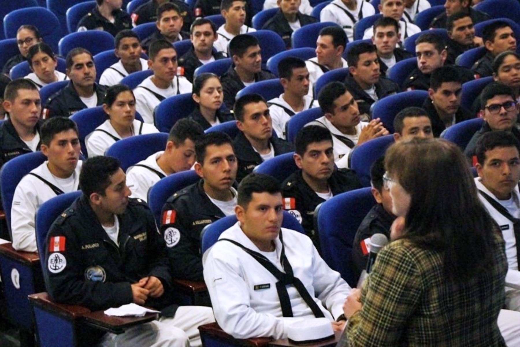 Cadetes de la Marina fueron capacitados para prevenir la violencia de género. Foto: ANDINA/Difusión.