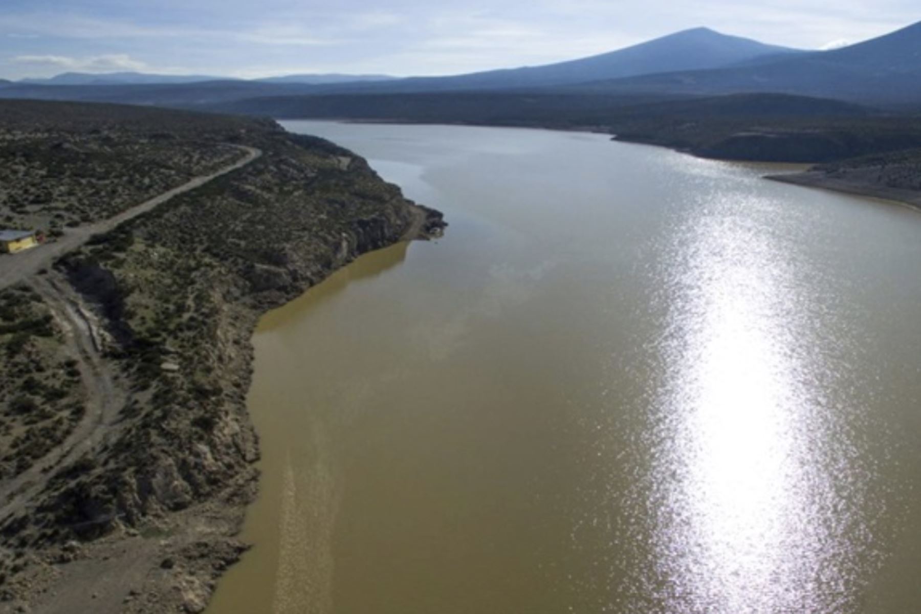 La represa de Aguada Blanca está ubicada al final del sistema de represas que abastecen de agua a la ciudad de Arequipa. Foto: ANDINA/GRA