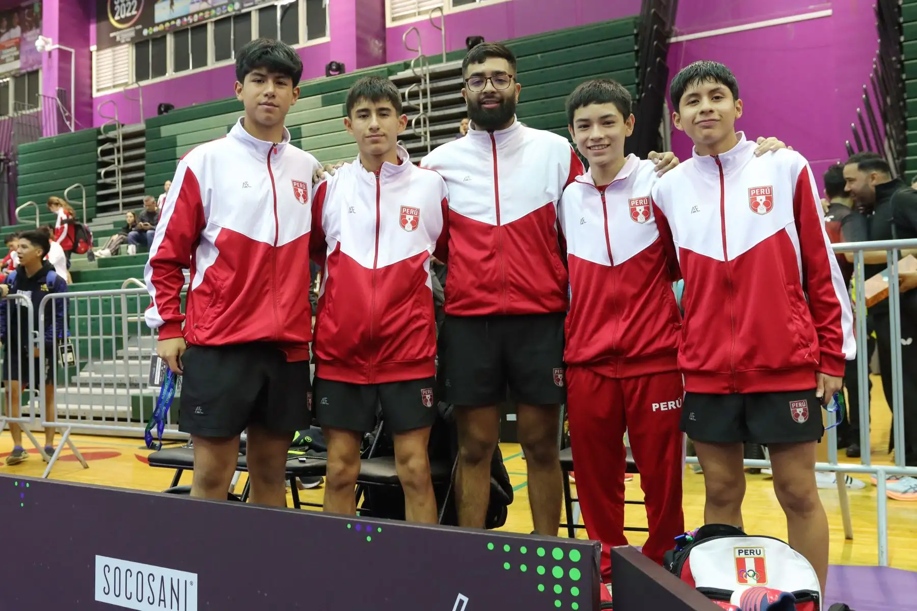 Los mejores tenismesistas juveniles del continente participan  en el Campeonato Panamericano Juvenil Lima 2024, el cual es clasificatorio al Mundial de la categoría que se realizará en noviembre en Suecia.
El equipo peruano sub 15. Foto : ANDINA/ Lino Chipana.