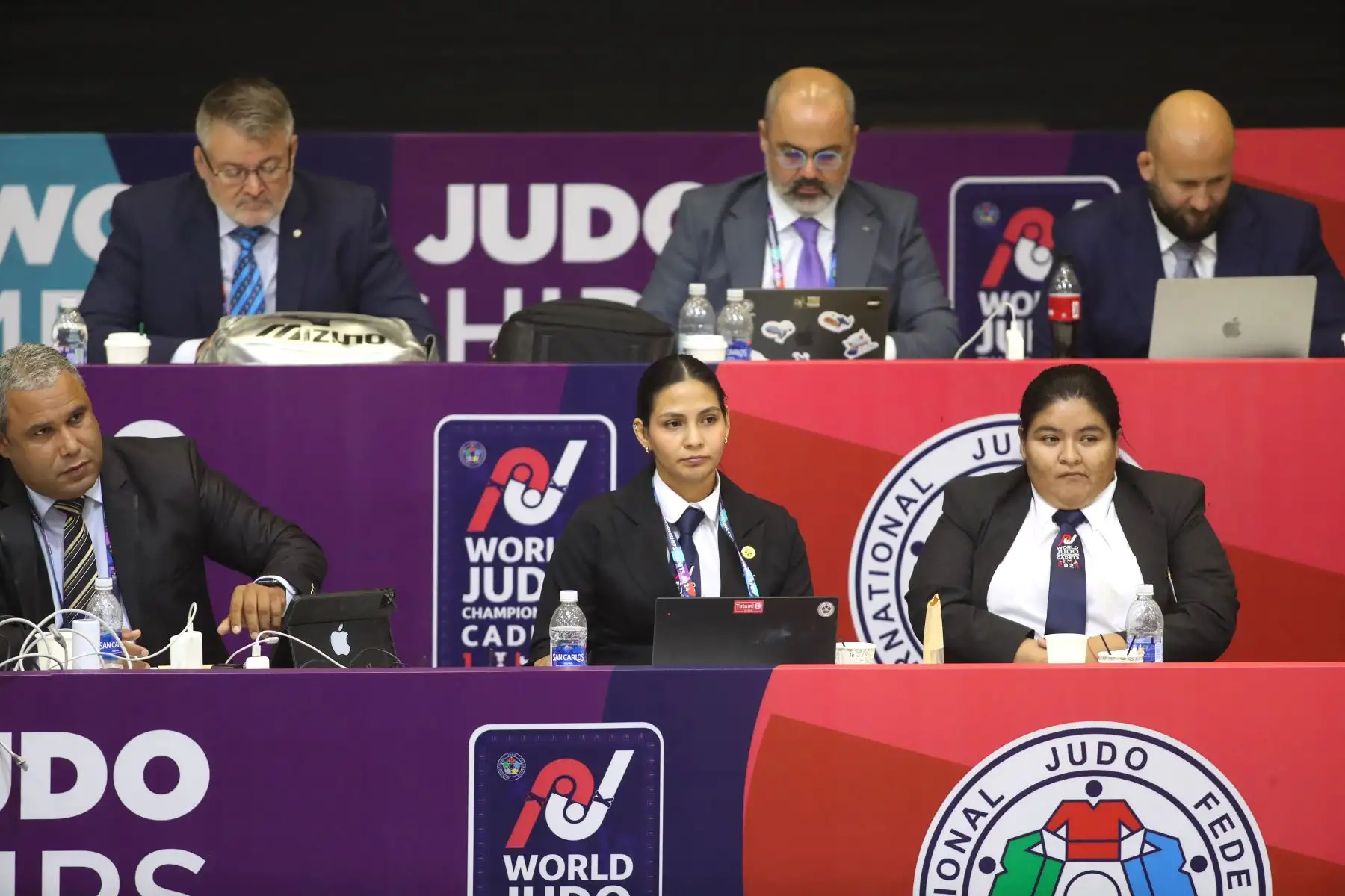 El Campeonato Mundial Cadetes de Judo Lima 2024 se desarrolla del 28 de agosto al 1 de setiembre en el Polideportivo 1 de la sede de Legado Videna, con la participación de aproximadamente 500 deportistas de 51 países. 
Foto: ANDINA/ Lino Chipana