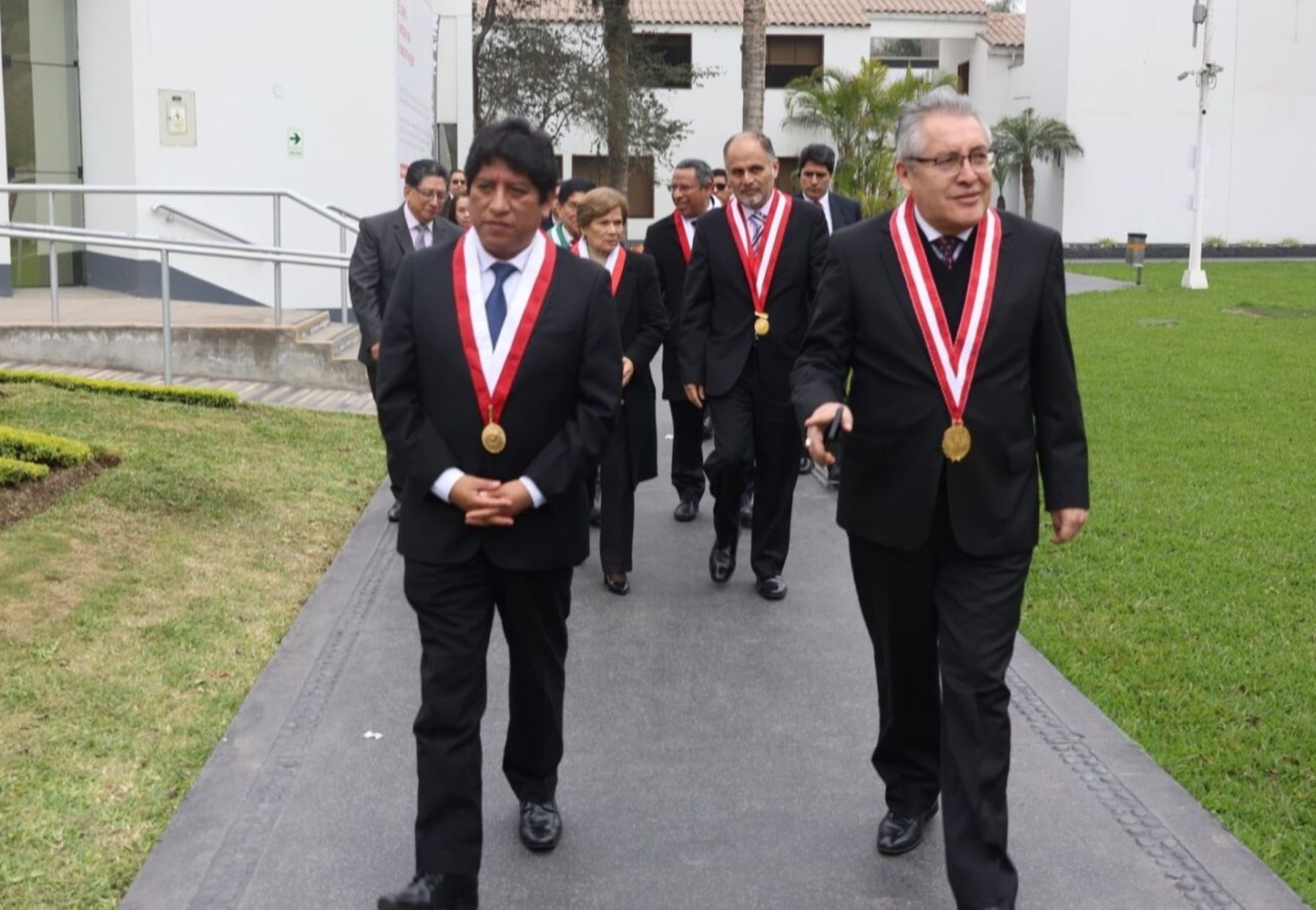 Comisión Especial encargada del concurso de méritos para la selección de miembros de la JNJ.