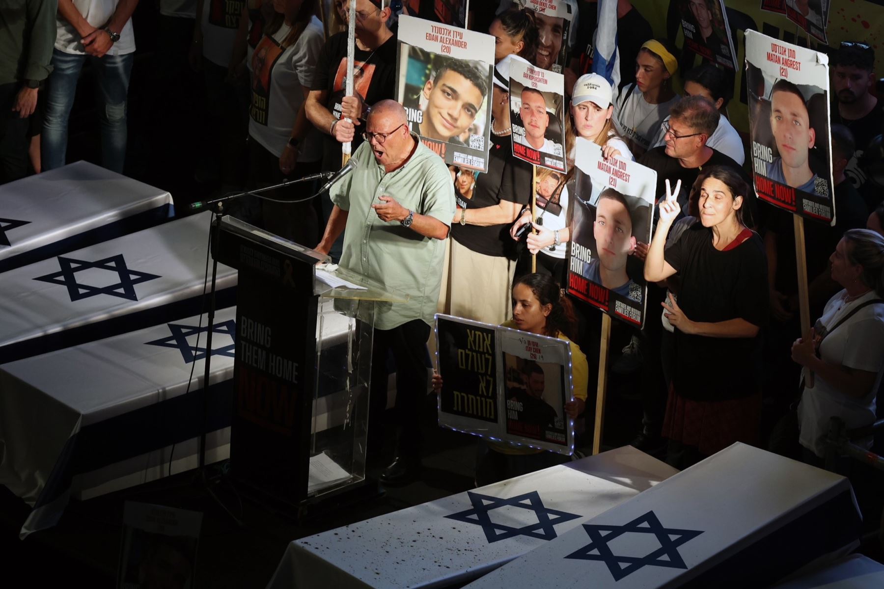 Multitudinarias manifestaciones en Israel en apoyo a las familias de los rehenes en manos del grupo terrorista Hamás. Foto: EFE.