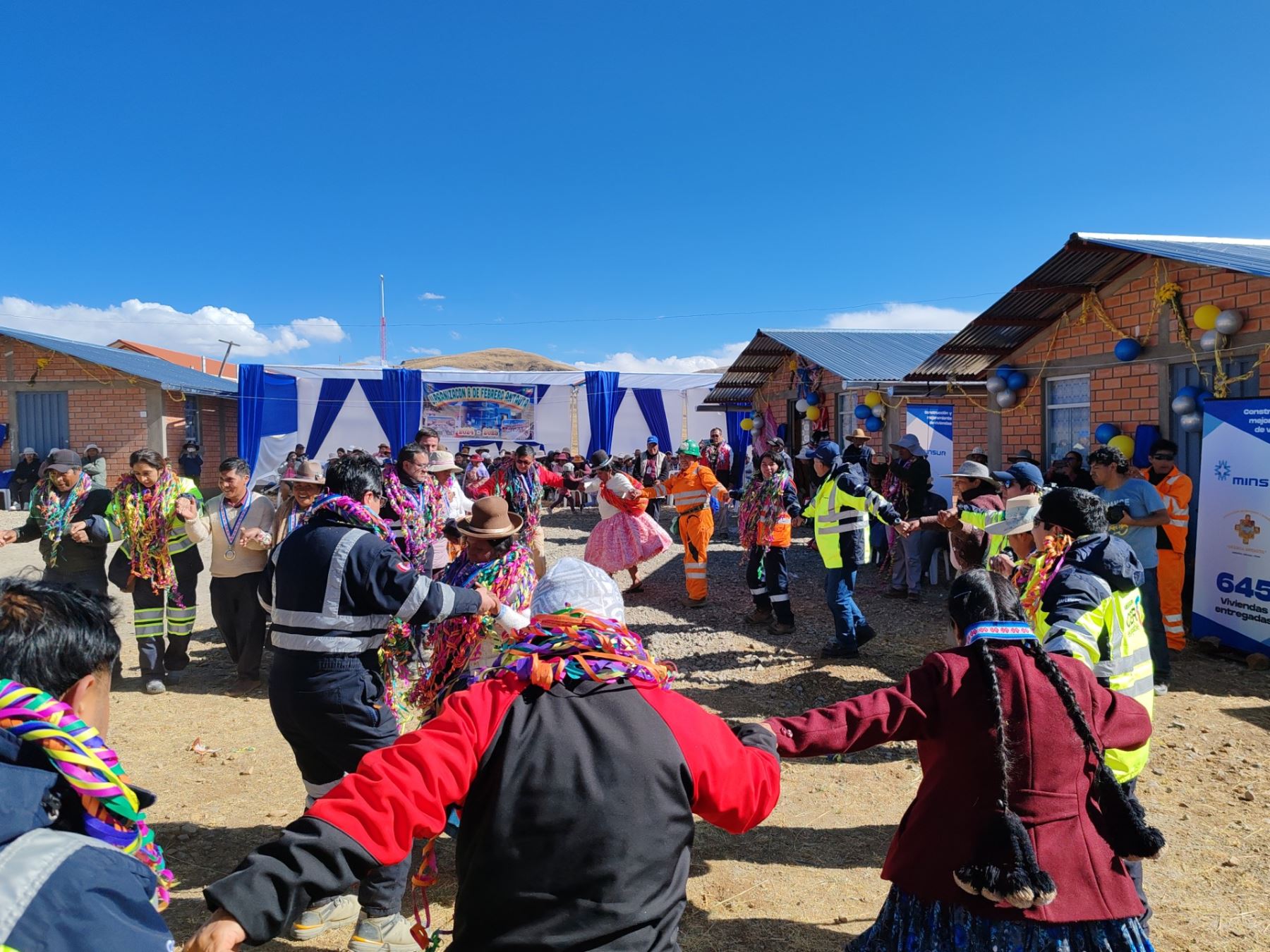 La minera Minsur financió la construcción de 645 viviendas de calidad que beneficia a familias rurales del distrito de Antauta, región Puno. ANDINA/Difusión