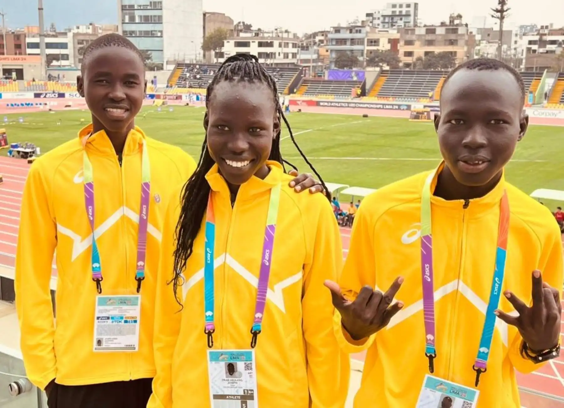 Los deportistas refugiados reciben el apoyo de 
ACNUR, que  busca proporcionar un entorno seguro y reafirma el poder del deporte para ayudar a superar desafíos relacionados con el desplazamiento,.