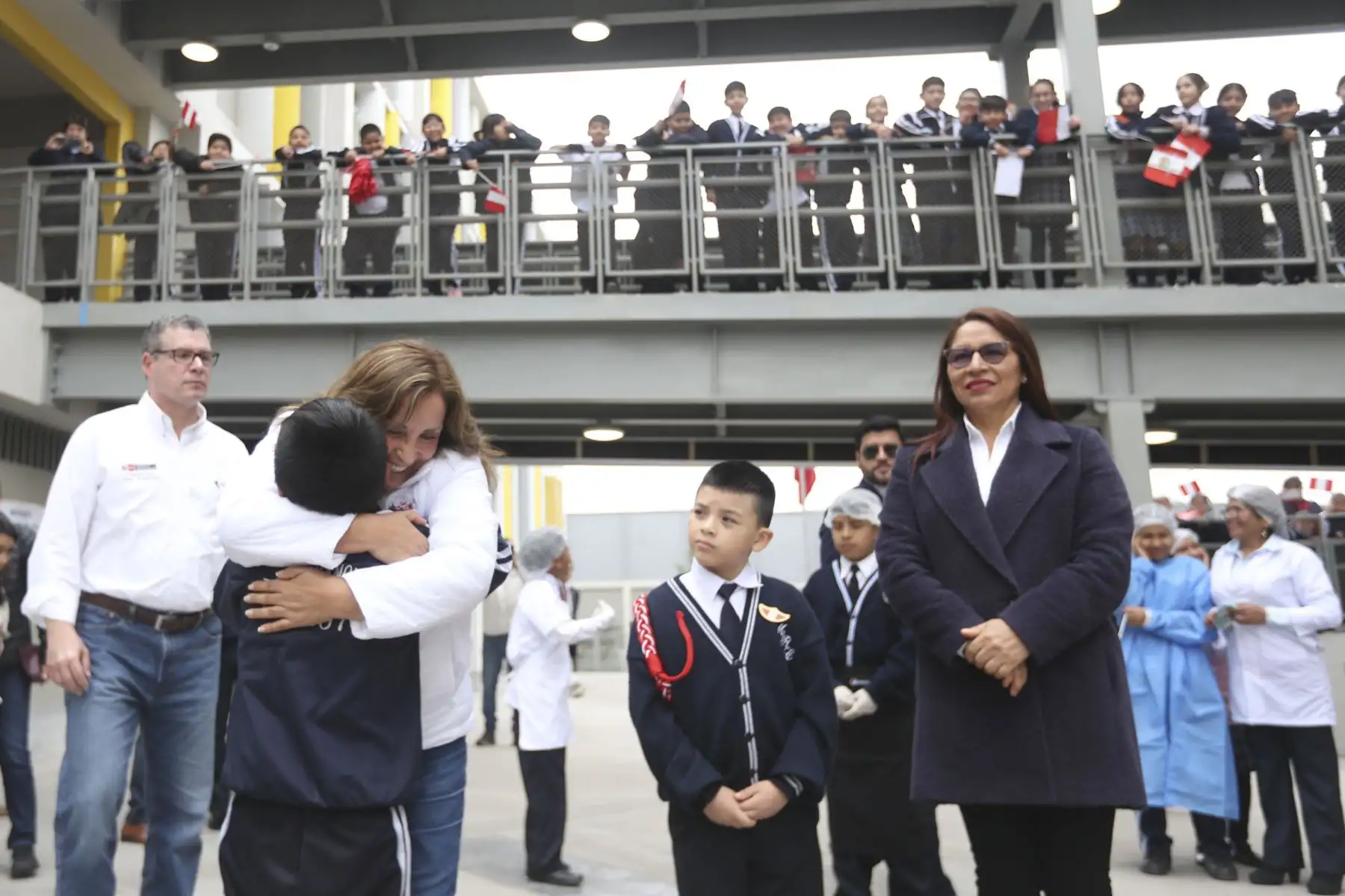 La presidenta de la República, Dina Ercilia Boluarte Zegarra, participó en la ceremonia de inauguración de la I.E. Bicentenario 7207 "Mariscal Ramón Castilla" en el distrito de San Juan de Miraflores. Foto: ANDINA/Presidencia