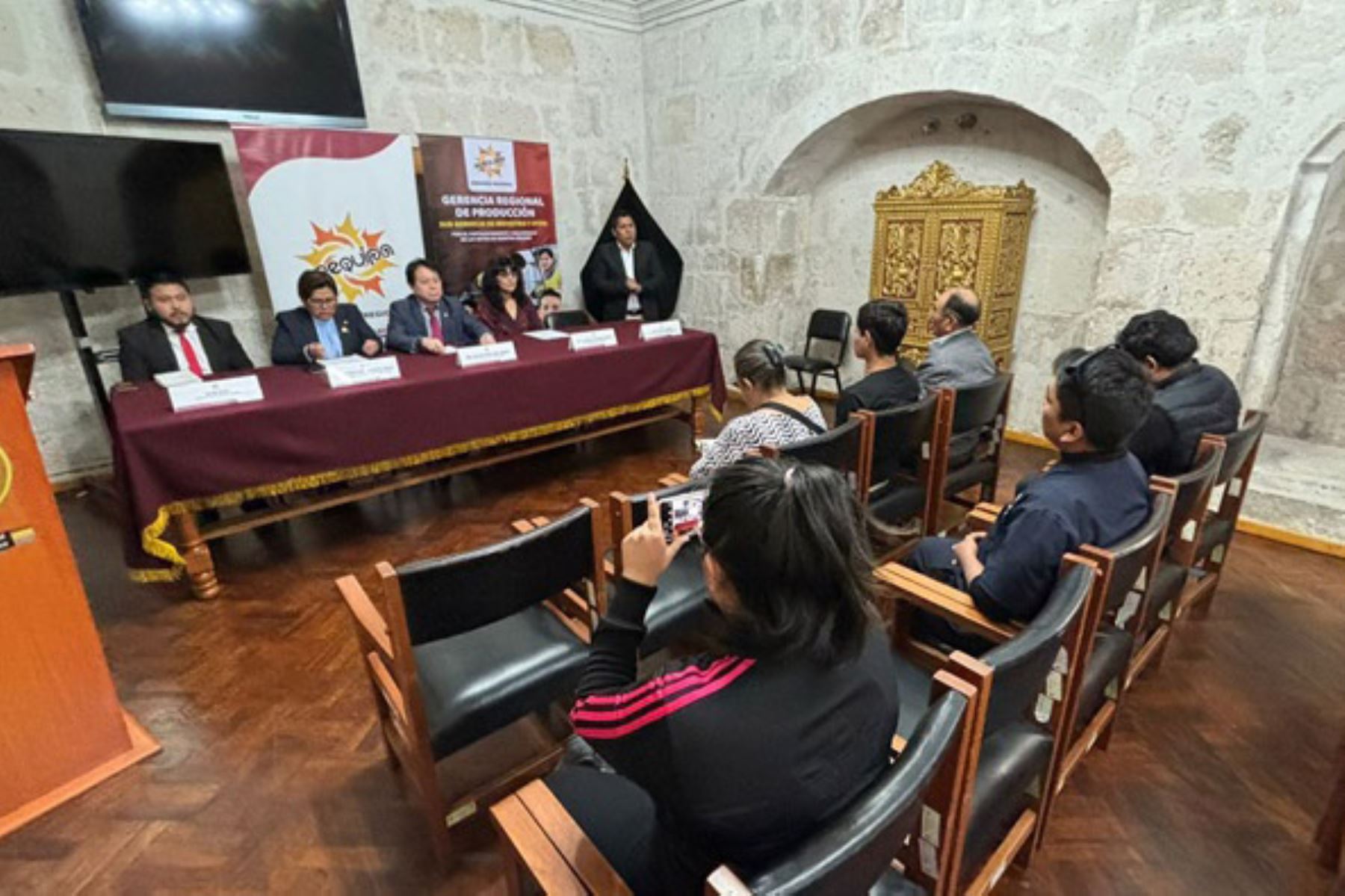 El programa de emprendedores estará basado en un módulo de servicios continuos de asistencia técnica y capacitación. Foto: ANDINA/GRA