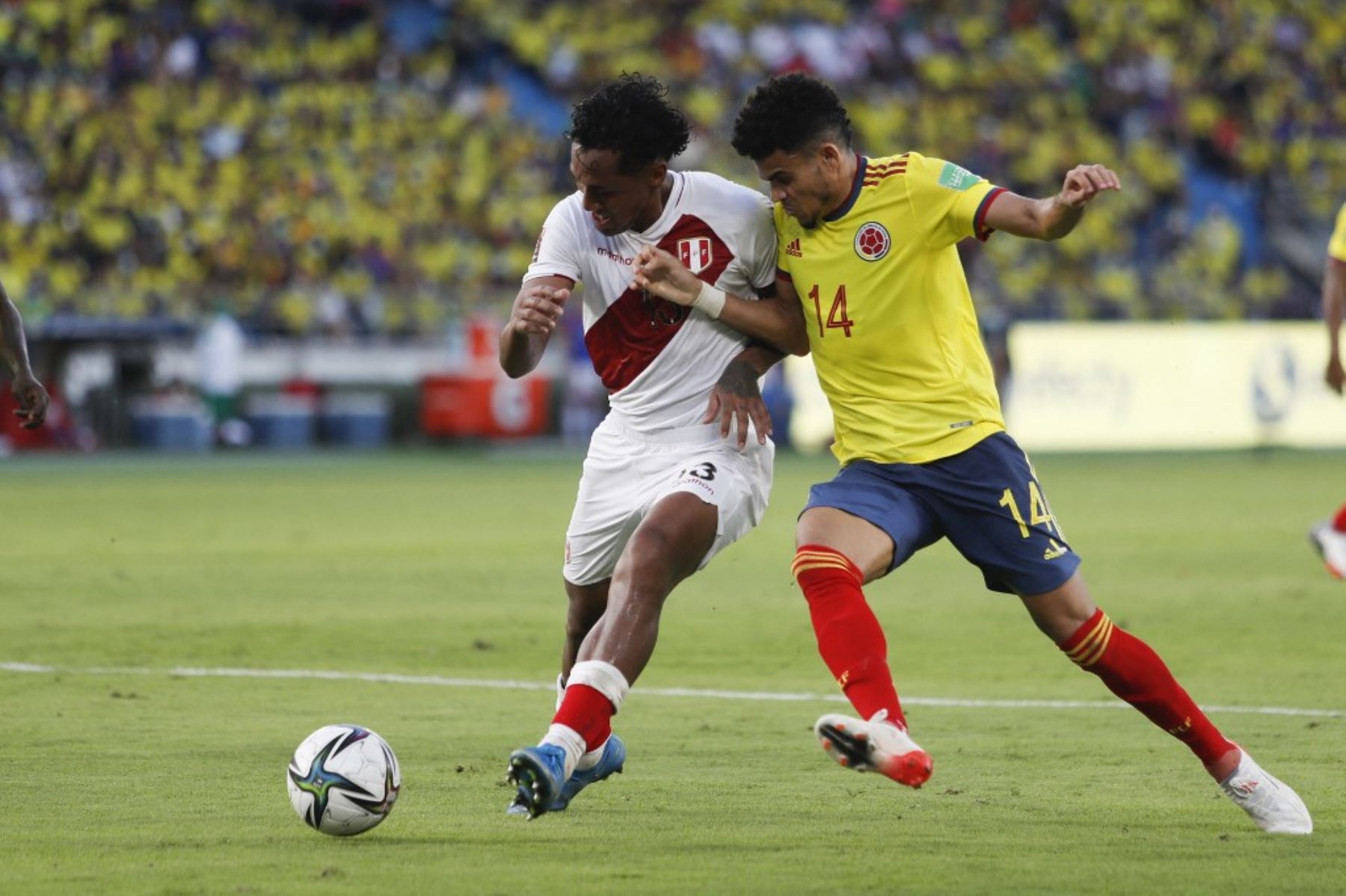 Perú necesita la victoria ante Colombia para salir del último lugar de la tabla