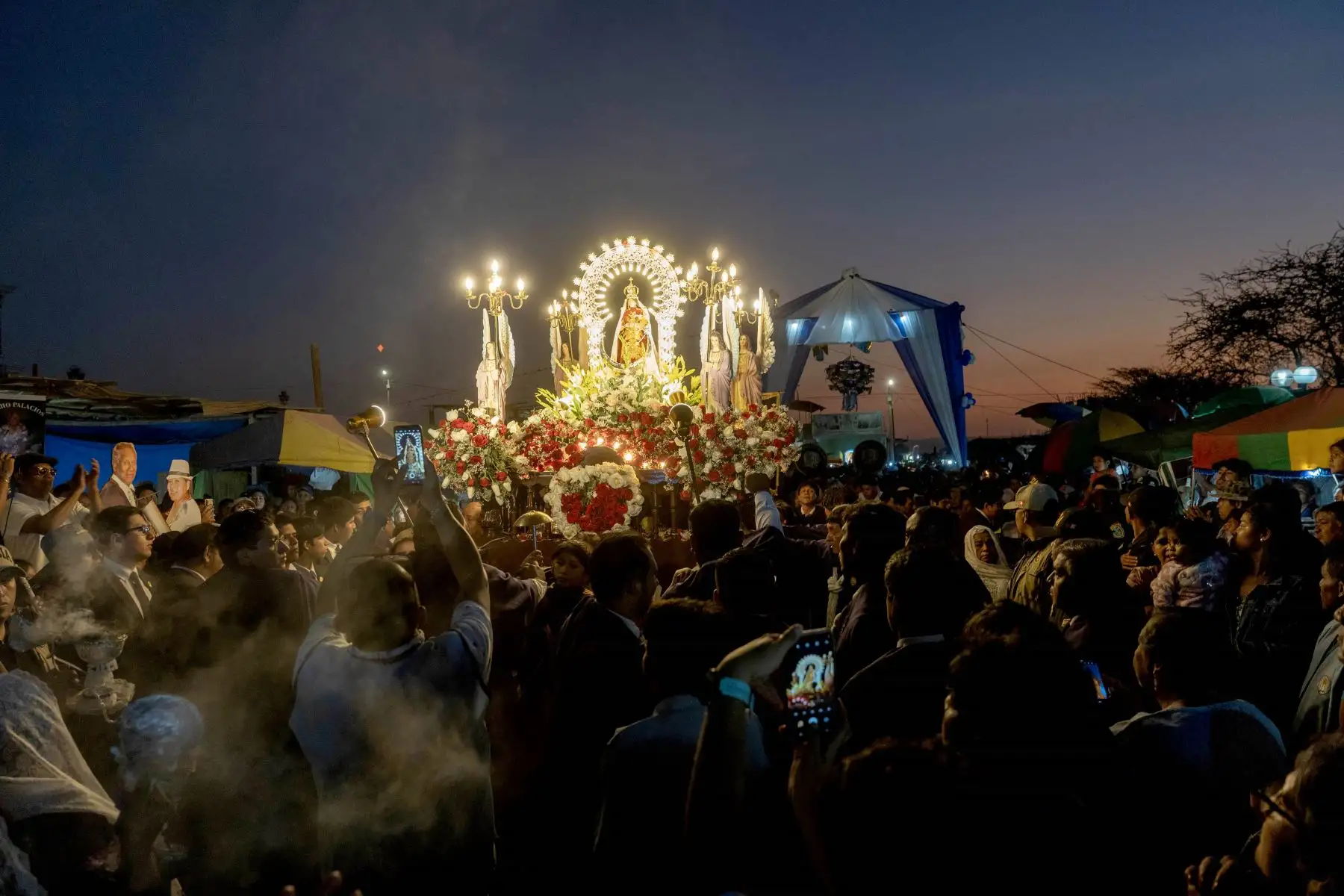 Durante nueve días consecutivos, los fieles se congregarán en el santuario para participar de las novenas, momentos de oración y reflexión en honor a la sagrada efigie de la Virgen del Rosario de Yauca. Foto: ANDINA/Genry Bautista