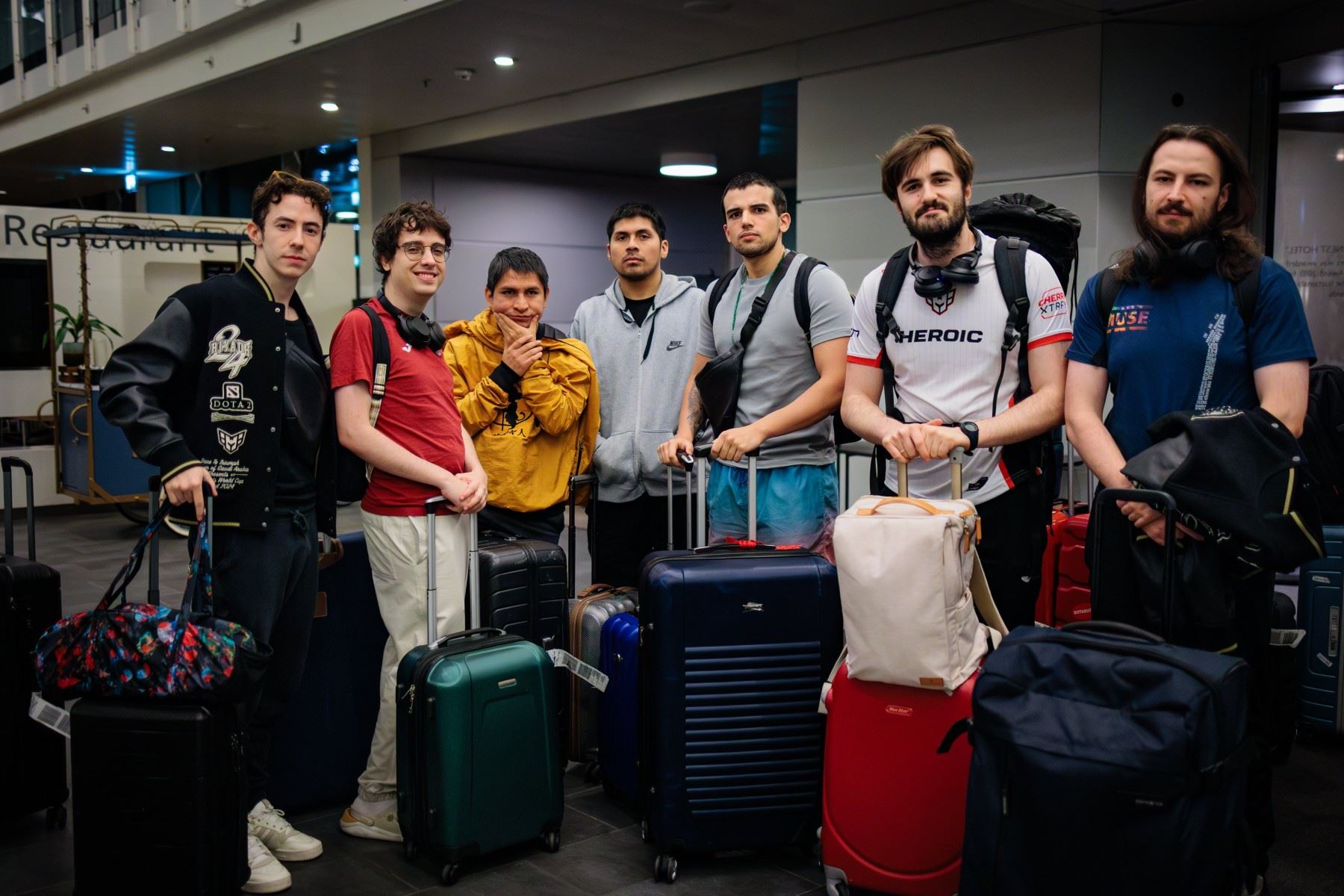 The International 2024 cuenta con dos grupos con jugadores peruanos de Dota 2 que representan a Sudamérica: Beastcoast y HEROIC.