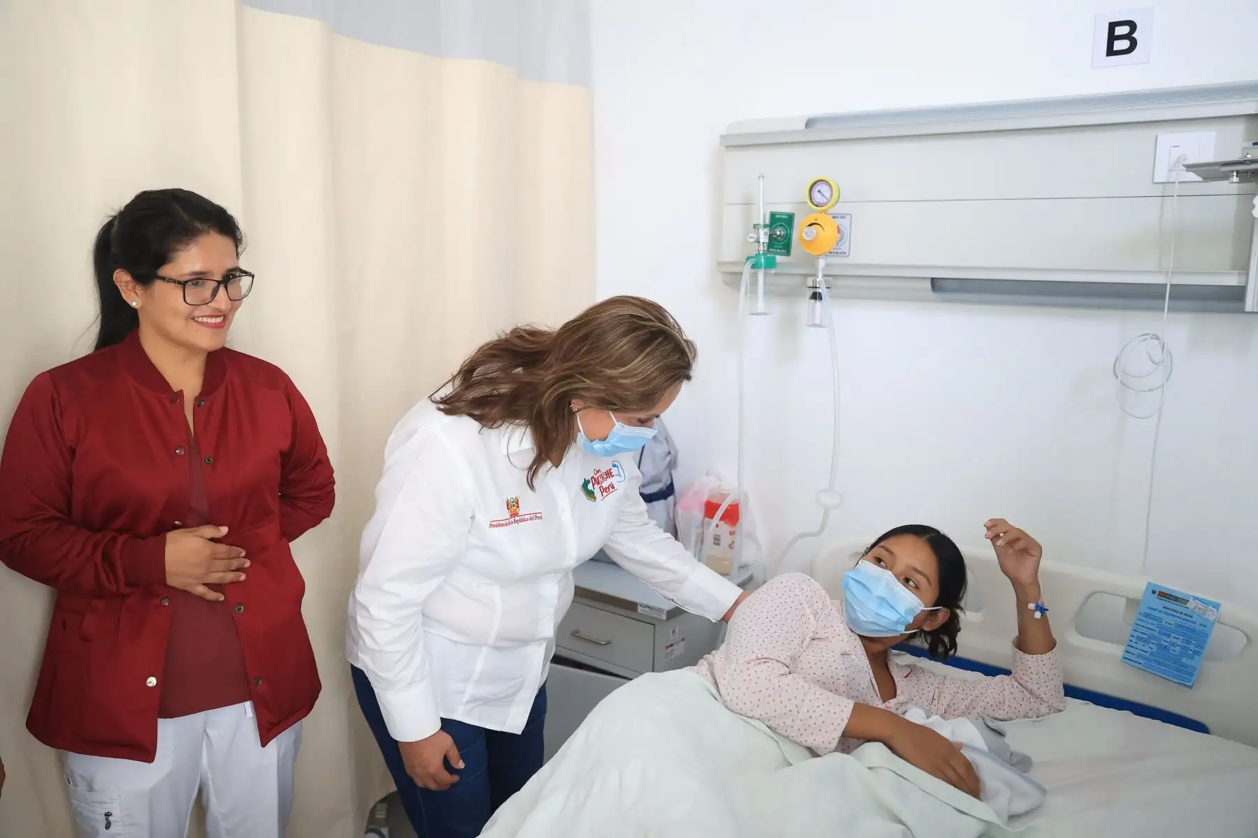 La presidenta de la República, Dina Ercilia Boluarte Zegarra, inauguró la nueva infraestructura del Centro de Salud Castilla I-4 en la región Piura, en donde estuvieron presente ministros de Estado, autoridades locales y personal de salud. Foto: ANDINA/Presidencia