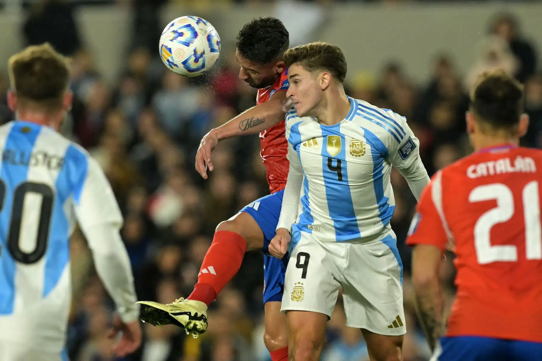 Antes del encuentro se realizó un homenaje a Ángel Di María, quien se retiró del seleccionado argentino tras la conquista de la Copa América de Estados Unidos. Foto: AFP