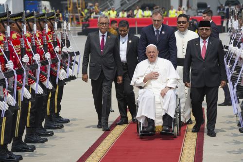 En Papúa Nueva Guinea, el pontífice será recibido en una ceremonia de bienvenida esta tarde. Foto: AFP