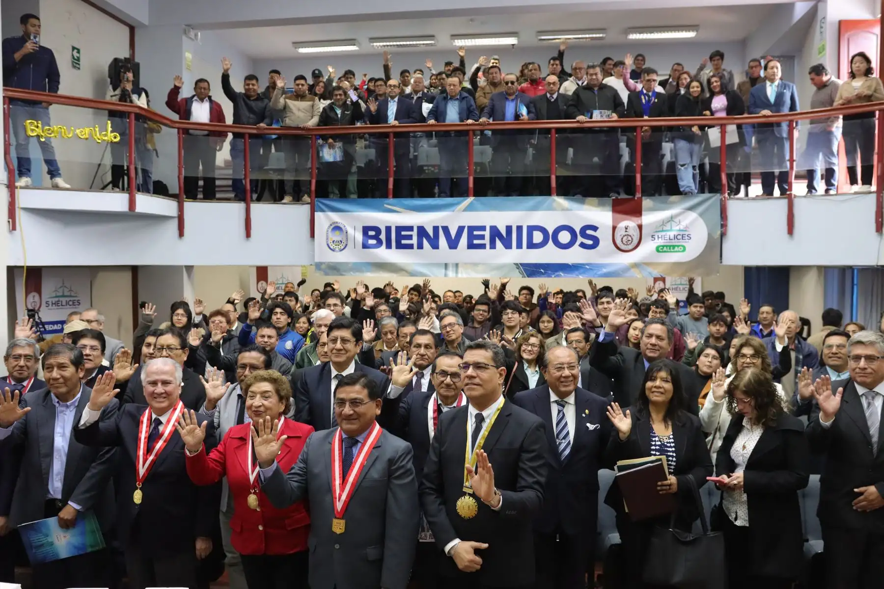 Conferencia descentralizada “5 Hélices para el Desarrollo Sostenible”, en el que se aborda la ampliación del aeropuerto internacional Jorge Chávez así como de los nuevos muelles del puerto del Callao. Rector de la UNI, Dr. Alfonso López Chau.
Rector de la Universidad del Callao, Dra. Arcelia Rojas Salazar.
Rector de la Universidad Agraria, Américo Guevara Pérez.
Universidad Nacional del Callao.
Foto: ANDINA / Lino Chipana.