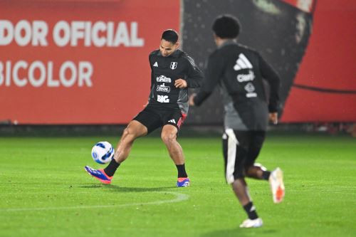 Selección Peruana realizó  entrenamientos  con miras a enfrentar al seleccionado de Ecuador