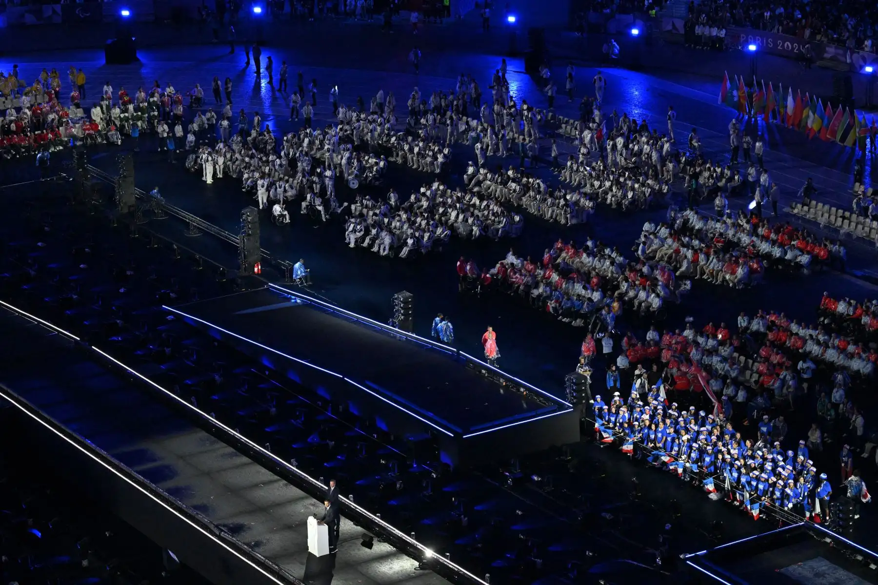 El presidente francés del Comité Organizador de los Juegos Olímpicos y Paralímpicos de París 2024 , Tony Estanguet , pronuncia un discurso junto al presidente del Comité Paralímpico Internacional, Andrew Parsons , durante la ceremonia de clausura de los Juegos Paralímpicos de París 2024.
Foto: AFP