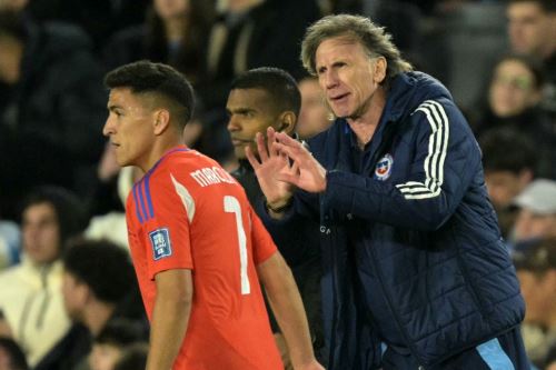 Gareca no se da por vencido y luchará el final por llevar a Chile al Mundial