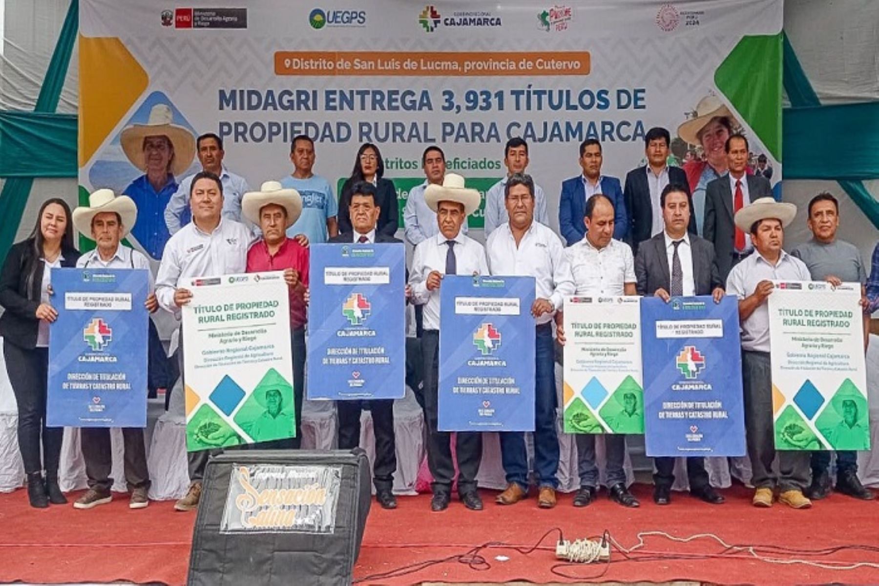 Para este año, el Midagri con el Gore Cajamarca tienen como meta entregar 32 mil títulos de propiedad rural individual y 6 títulos de comunidades.