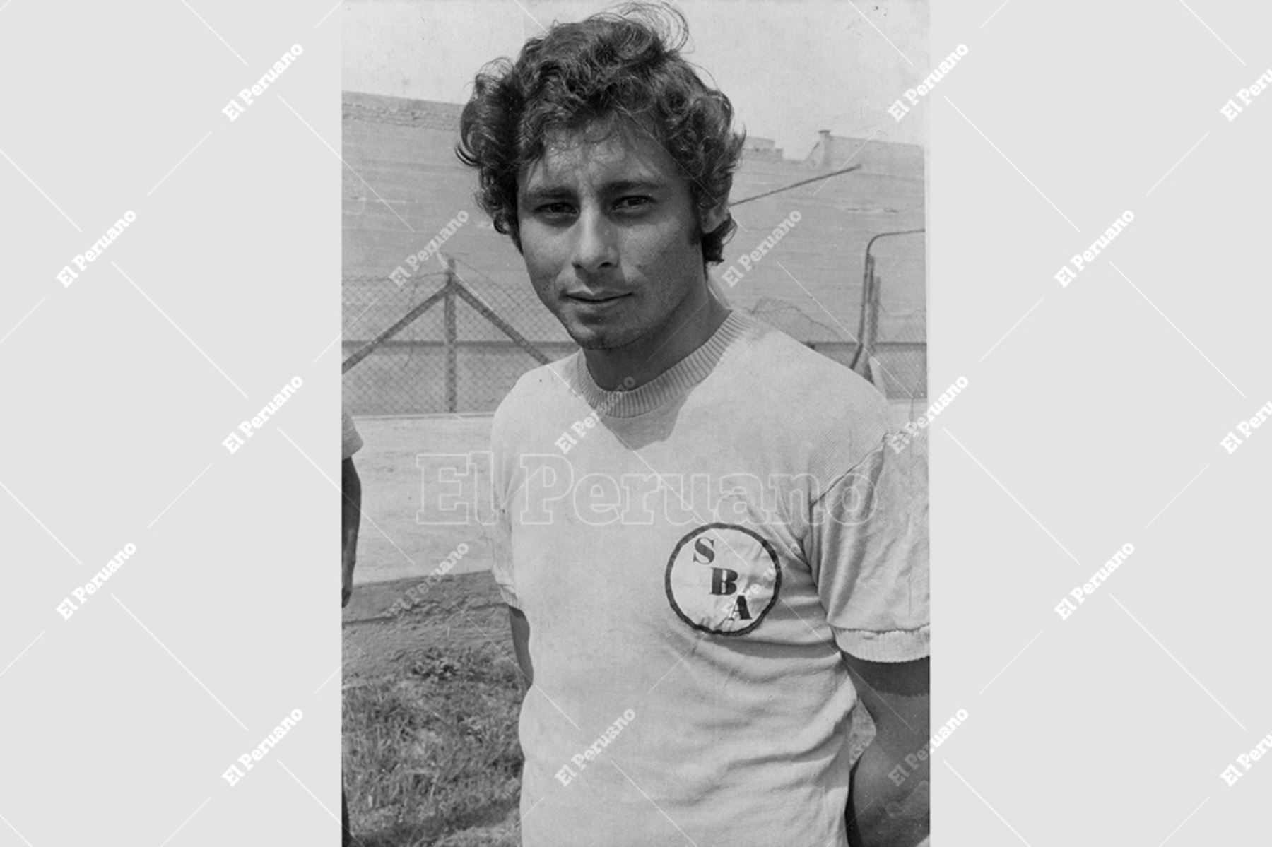 Callao - 14 marzo 1974 / Roberto Chale flamante jale mundialista del Sport Boys.  Foto: Archivo Histórico de El Peruano