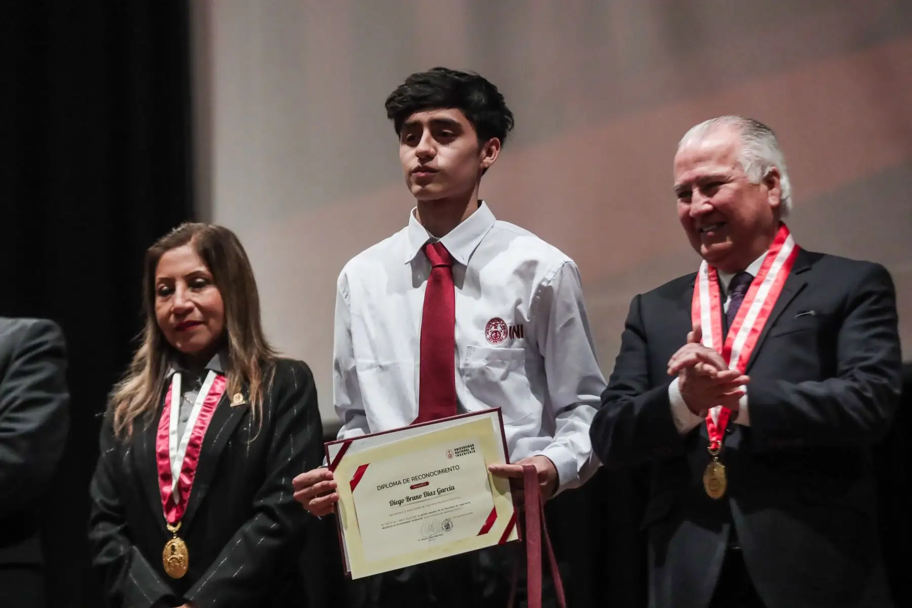 Él es Diego Díaz García, de la especialidad de Ingeniería Mecánica-Eléctrica, quien alcanzó el primer puesto del Cómputo General del examen de admisión 2024-2 de la UNI. Foto: ANDINA/ Connie Calderon