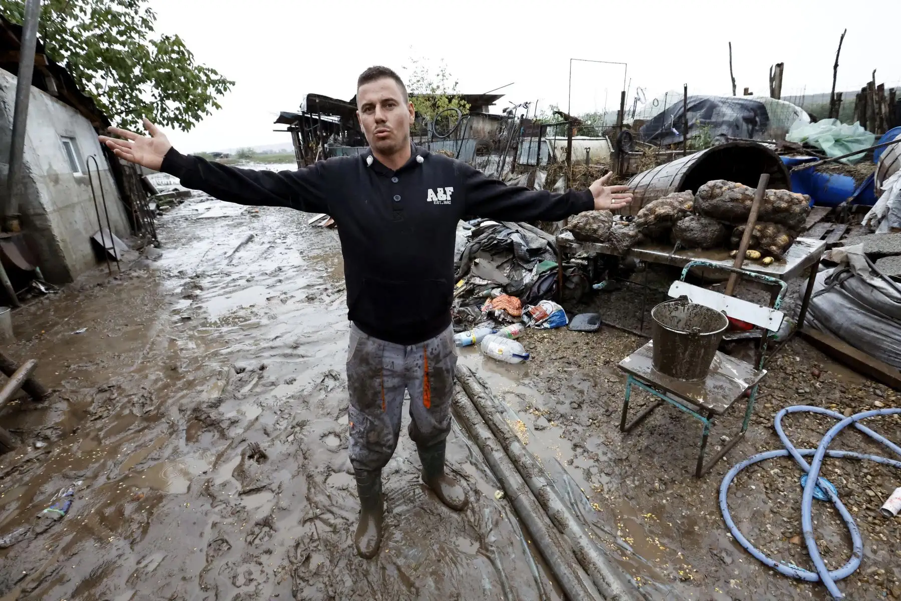 En la República Checa, la policía confirmó a la radio pública la muerte de una persona que se ahogó, además de siete desaparecidos. Foto: EFE