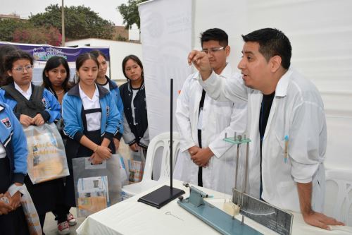 De acuerdo con la Organización de las Naciones Unidas para la Educación, la Ciencia y la Cultura (UNESCO), el Día Internacional de la Cultura Científica se celebra cada 28 de septiembre desde el 2020.