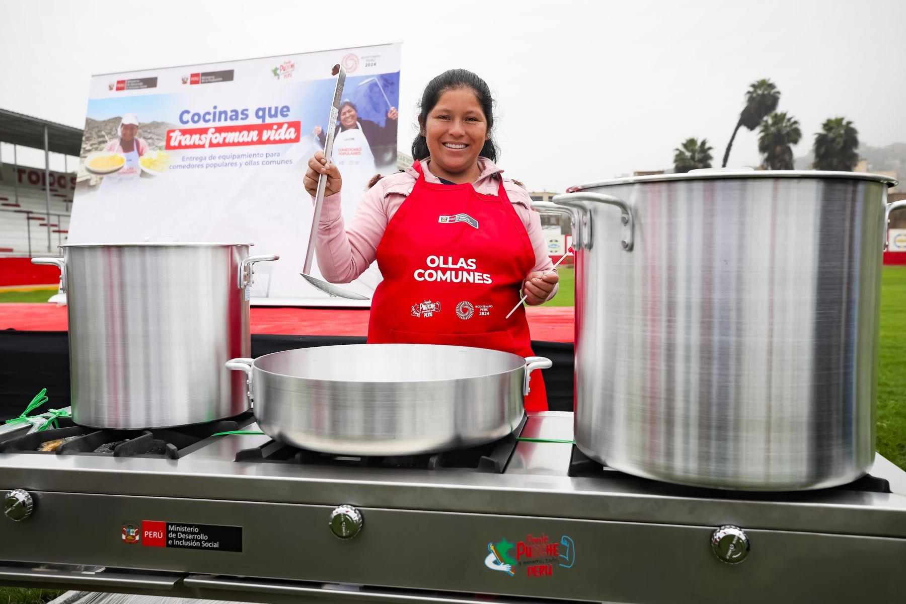 Ollas comunes y comedores de Carabayllo mejoran sus servicios con nuevos kits de cocina. Foto: ANDINA/Difusión