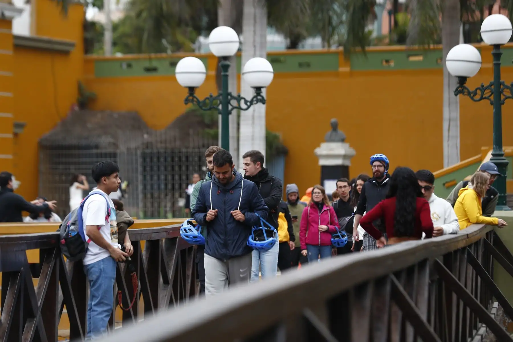 El Puente de los Suspiros, uno de los mayores atractivos turísticos de Barranco. Foto: ANDINA/Daniel Bracamonte.