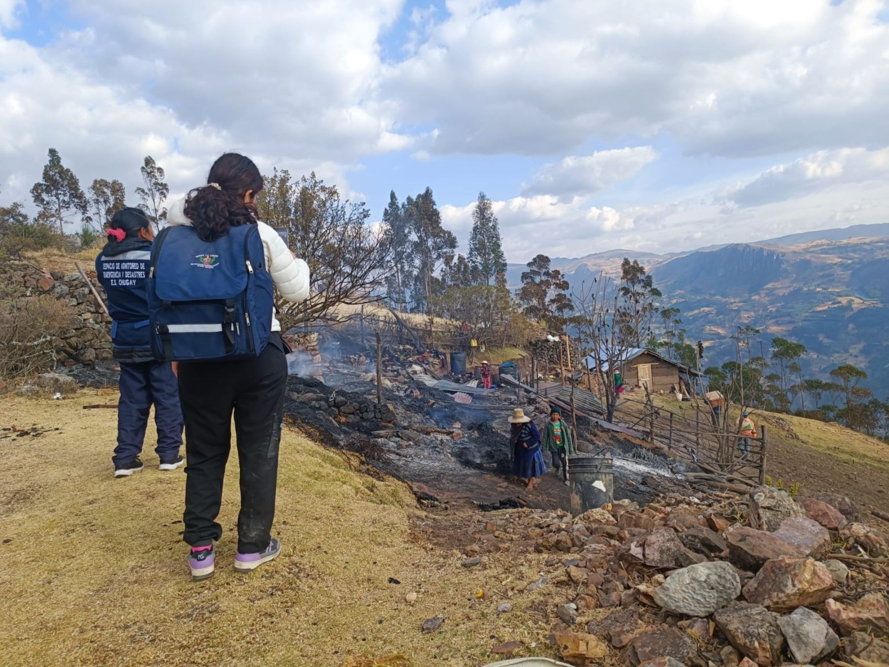 El COER La Libertad presentó un balance de los daños causados por los incendios forestales en la región y revela que cerca de 3,000 hectáreas de cobertura natural fueron arrasados por el fuego. ANDINA/Difusión