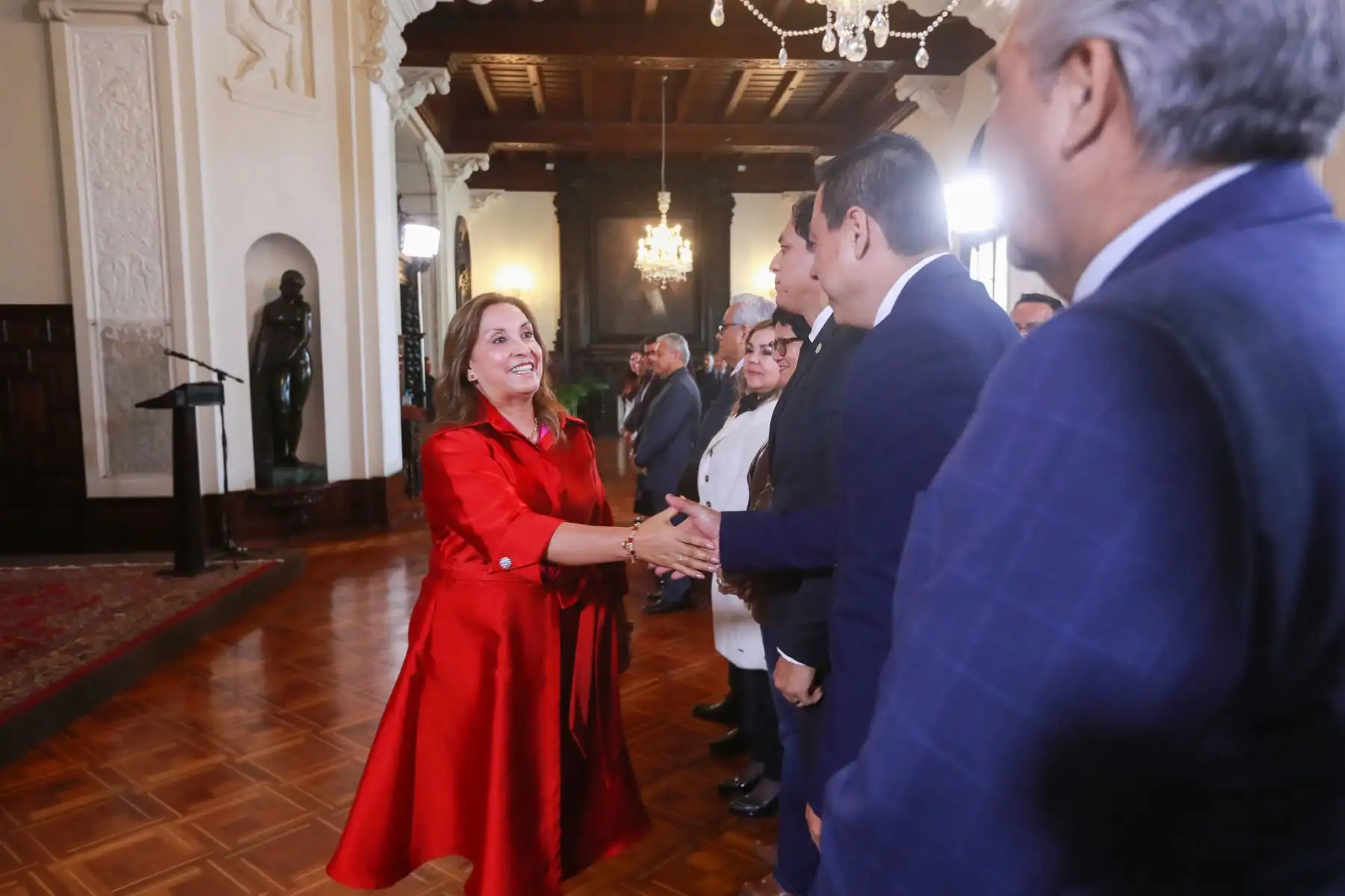 La presidenta Dina Boluarte participa en la firma del convenio de cooperación interinstitucional entre el Ministerio del Ambiente y el Gobierno Regional de La Libertad a desarrollarse en la Sala Túpac Amaru. 
Foto: ANDINA/Prensa Presidencia