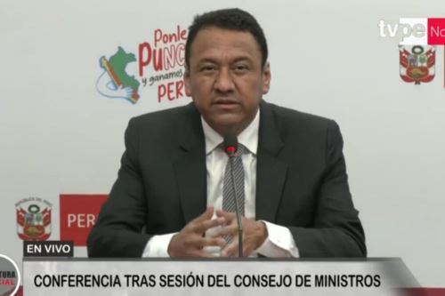 Ministro de Desarrollo Agrario y Riego, Ángel Manero Campos. Captura TV