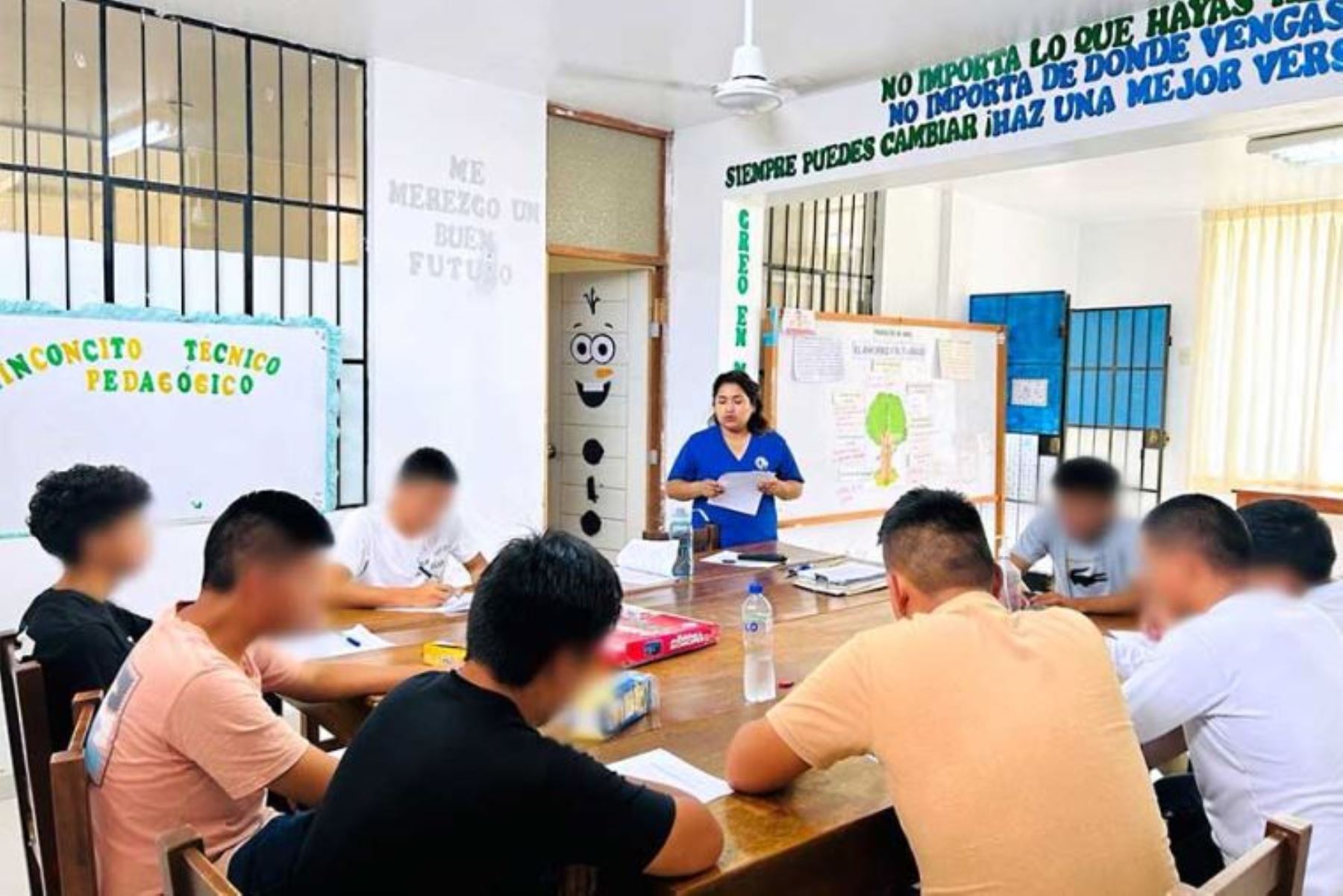 Más de 380 adolescentes de los centros juveniles del país cursan estudios superiores. Foto:ANDINA/Difusión