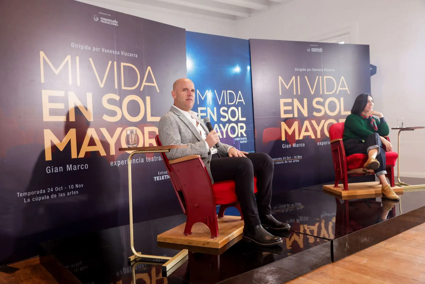 A través de una conferencia de prensa, el cantante Gianmarco presentó al público su reciente show teatral denominado "Mi vida en sol mayor", bajo la dirección de Vanessa Vizcarra, en el que revivirá los momentos más importantes de su vida personal y profesional, en 14 funciones del 24 de octubre al 10 de noviembre en “La Cúpula de las Artes” de Surco. Foto: ANDINA/Luis Iparraguirre