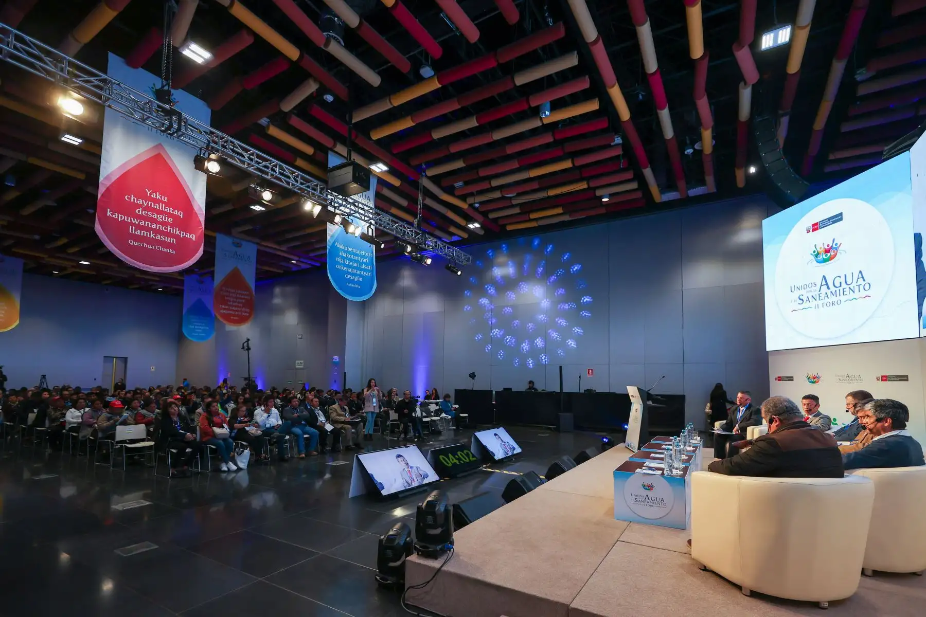 El viceministro de Construcción y Saneamiento, Christian Barrantes, participó en la clausura del Segundo Foro "Unidos por el Agua y Saneamiento", evento que reunió a los tres niveles del Gobierno por el cierre de brechas de acceso al agua potable y saneamiento Foto: ANDINA/MVCS