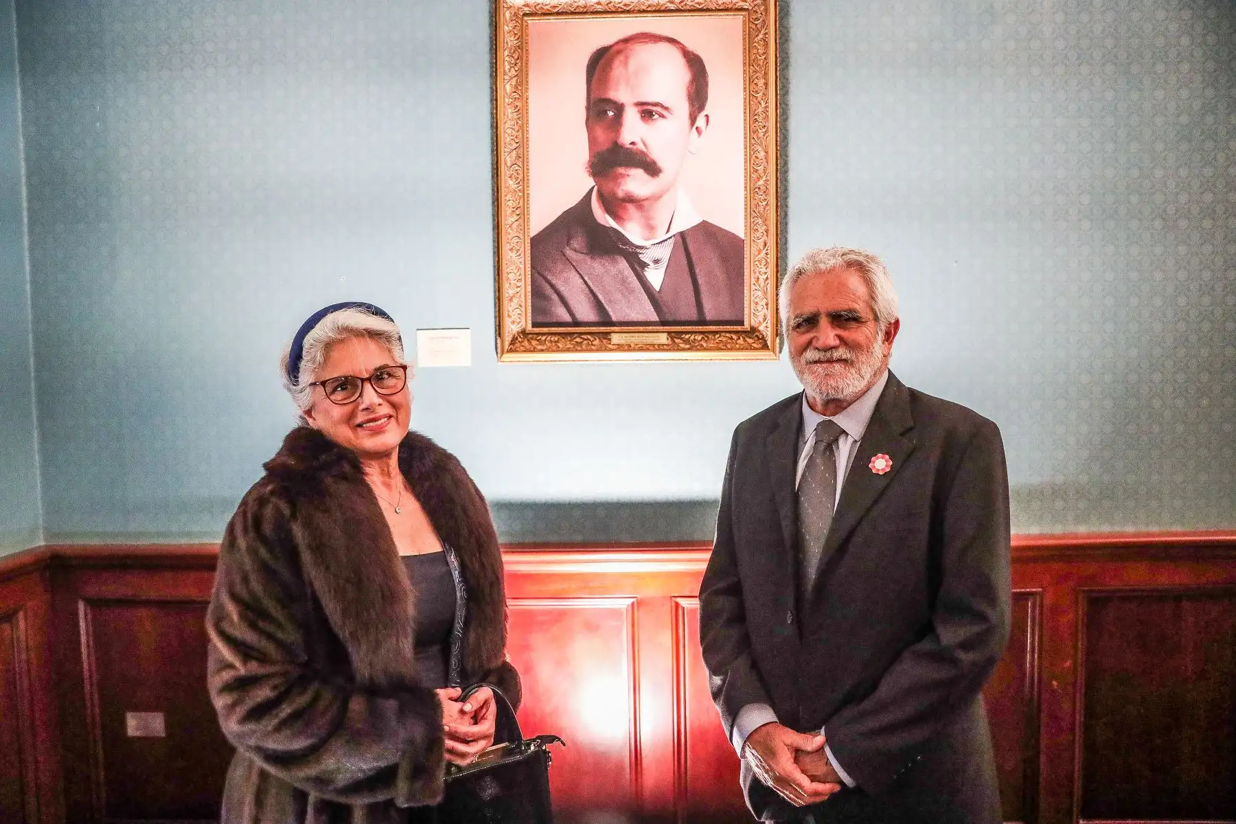 Familiares del músico y compositor Claudio Rebagliati, asisten a la inauguración "Sala histórica del Himno Nacional del Perú en el Teatro Segura. Foto: ANDINA/ Connie Calderon