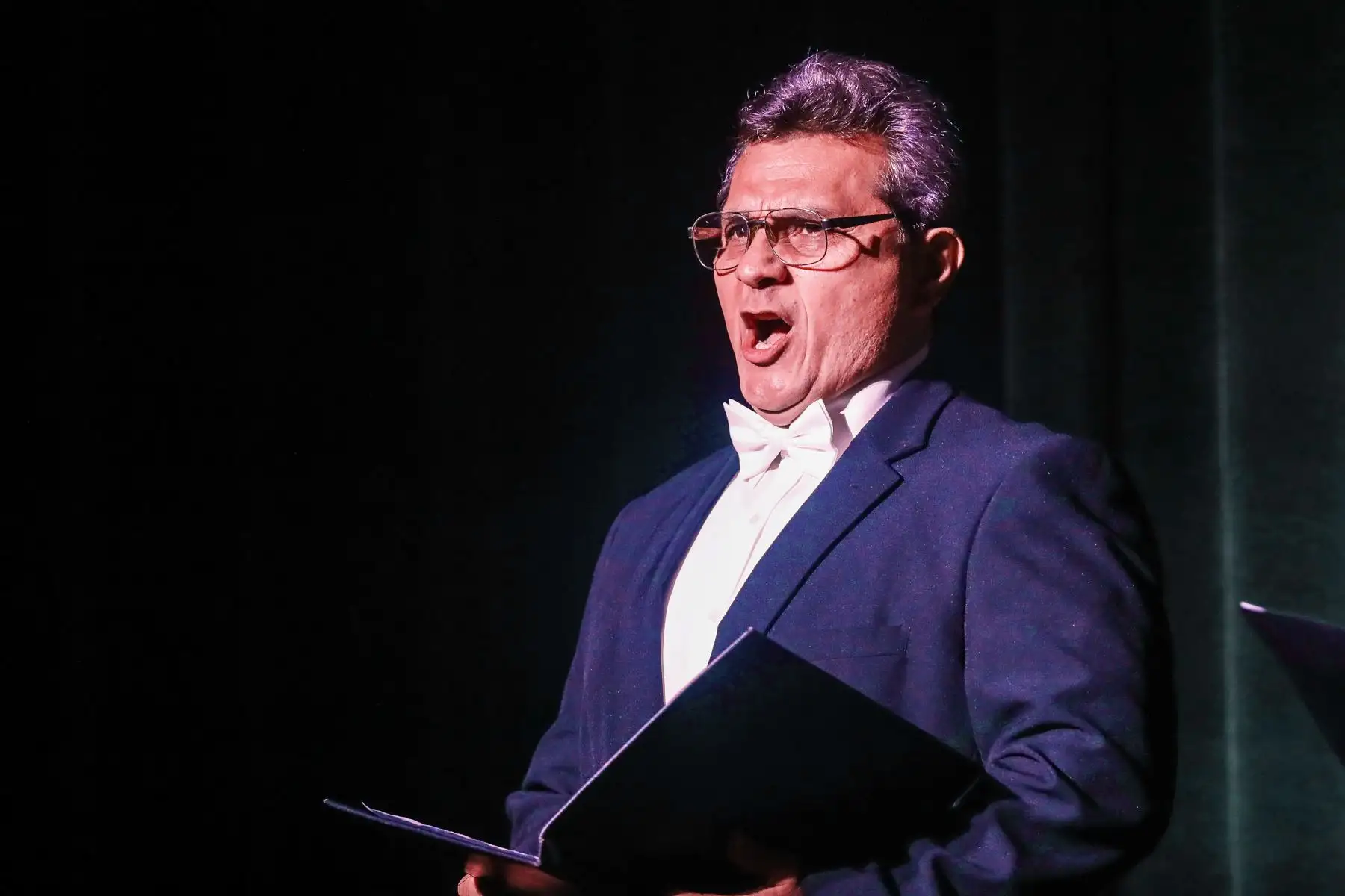 Artistas interpretan con mucho sentimiento la "Primera Canción Patriótica" por los 203 años del "Himno Nacional del Perú" en el Teatro Segura. Foto: ANDINA/Connie Calderon
