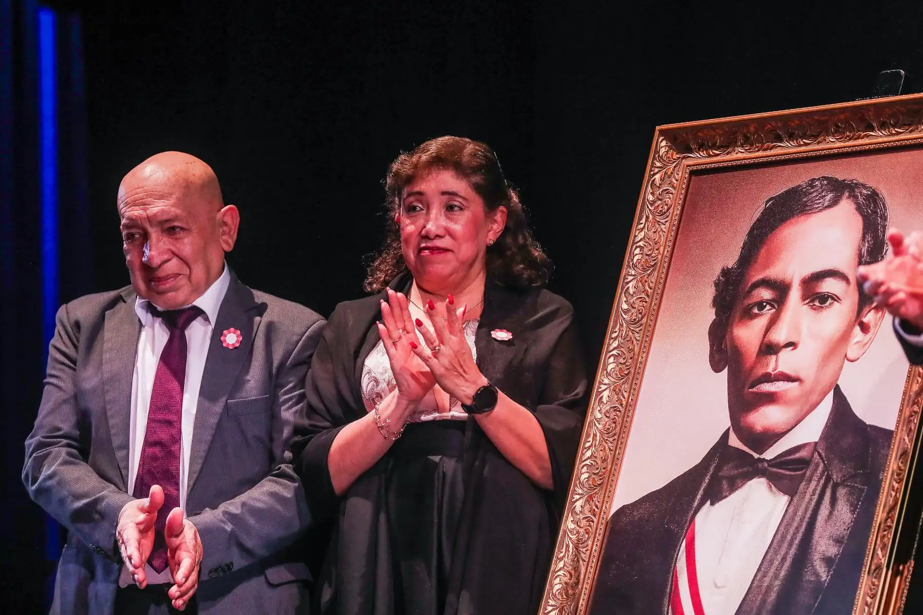 Familiares del músico afroperuano y compositor de la música del Himno Nacional, José Bernardo Alzedo,  asisten Concierto de Gala por los 203 años del "Himno Nacional del Perú" en el Teatro Segura. Foto: ANDINA/Connie Calderon