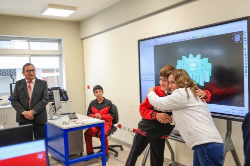 Presidenta Dina Boluarte, inaugura la décimosexta Escuela Bicentenario I. E. 046 Víctor Raúl Haya de la Torre