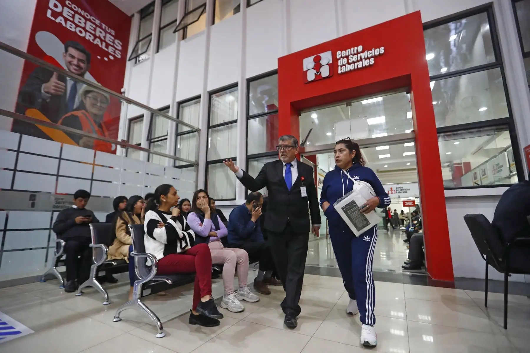 Se realizó el relanzamiento del Centro de Servicios Laborales del Ministerio de Trabajo y Promoción del Empleo, dirigido principalmente a jóvenes que quieren insertarse en el mercado laboral y conocer sus derechos como trabajadores. Foto: ANDINA/Daniel Bracamonte
