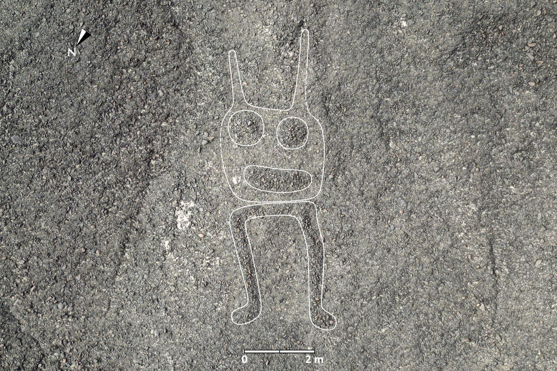 Estos son los nuevos geoglifos descubiertos en la Pampa de Nazca, en la región Ica, por investigadores de la Universidad de Yamagata (Japón), que representan a seres antropomorfos y alusivos a la fauna silvestre, cuyas imágenes se obtuvieron mediante tomas aéreas y también con la ayuda de la IA. Foto: Cortesía Universidad de Yamagata