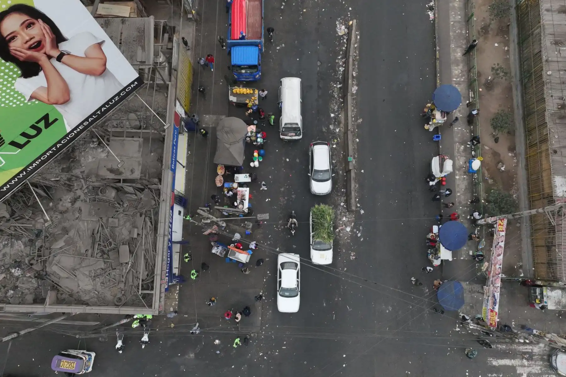 Cruce de la Panamericana Norte con avenida avenida Huandoy  a consecuencia del paro convocado por un grupo de transportistas en Lima Metropolitana. Foto: ANDINA/ Juan Carlos Guzmán Negrini