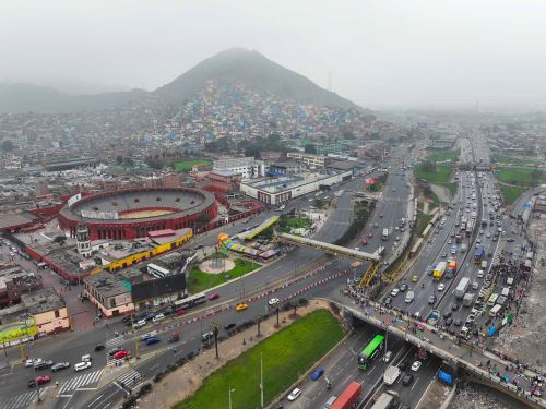 Así lucen algunos lugares de Lima durante el paro de transportistas en Lima Metropolitana y Callao