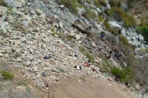 El abismo en el que cayó el vehículo está ubicado en Chao, en la provincia liberteña de Virú. Foto: ANDINA/Difusión