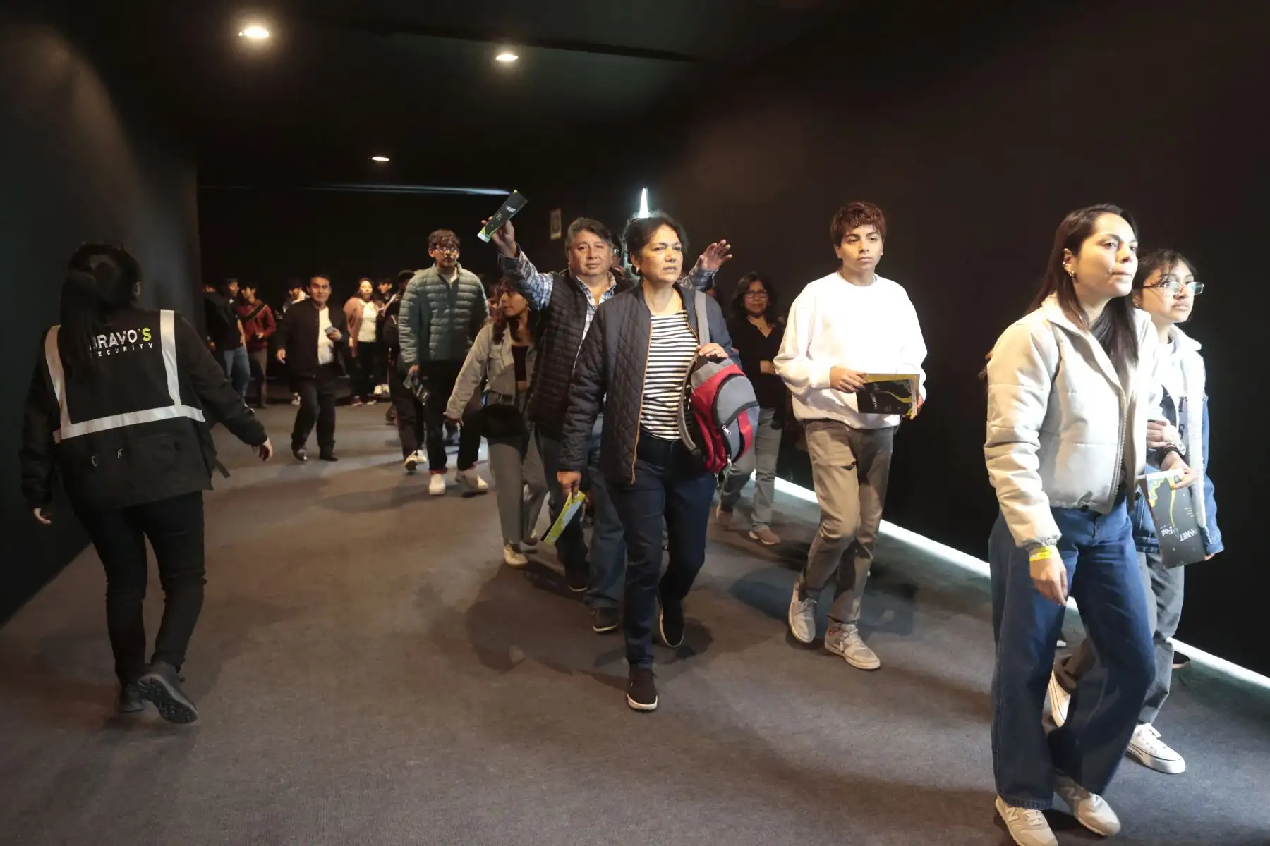 Cubre el "Comet Fest", el evento de orientación vocacional presencial y virtual más grande del Perú y Latinoamérica, que conecta a estudiantes de 3°, 4° y 5°de secundaria con las carreras y oportunidades de educación superior en el país y en el exterior. Explanada de la playa Agua Dulce. Foto: ANDINA/ Vidal Tarqui