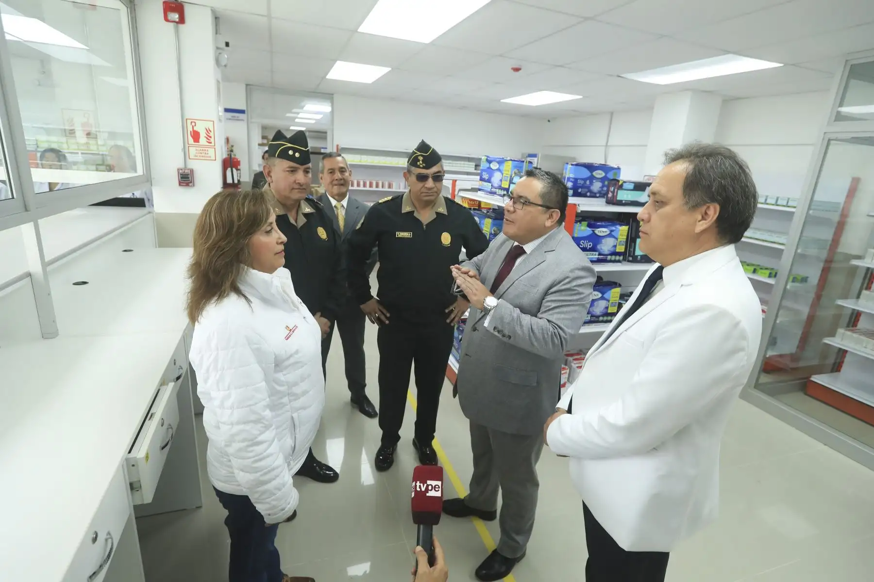 Inauguración de la farmacia Fonbiepol en el Hospital Central PNP “Luis N. Sáenz". 
Foto: ANDINA/Prensa Presidencia