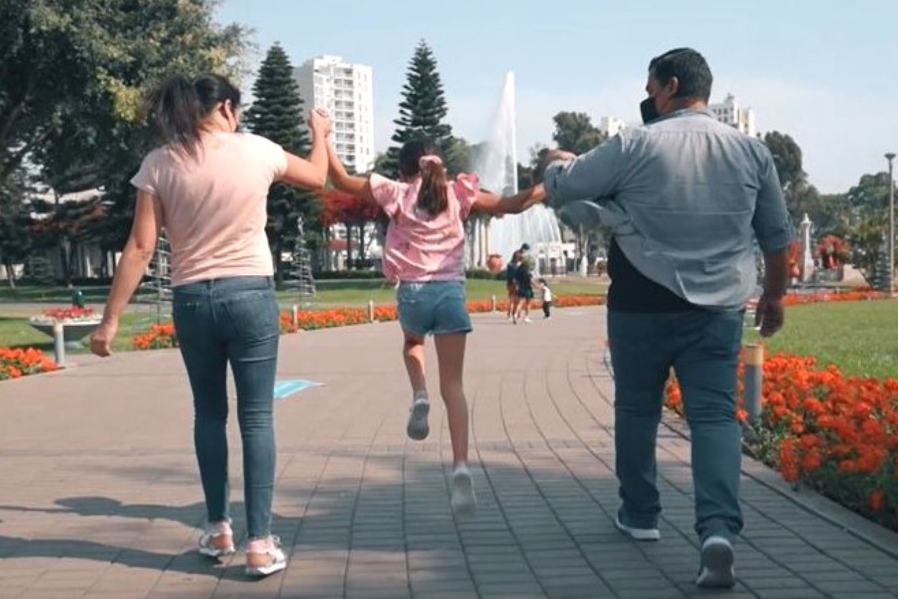 ¿Cómo afecta la llegada de la primavera al estado de ánimo de los jóvenes?   Foto: ANDINA/Difusión.