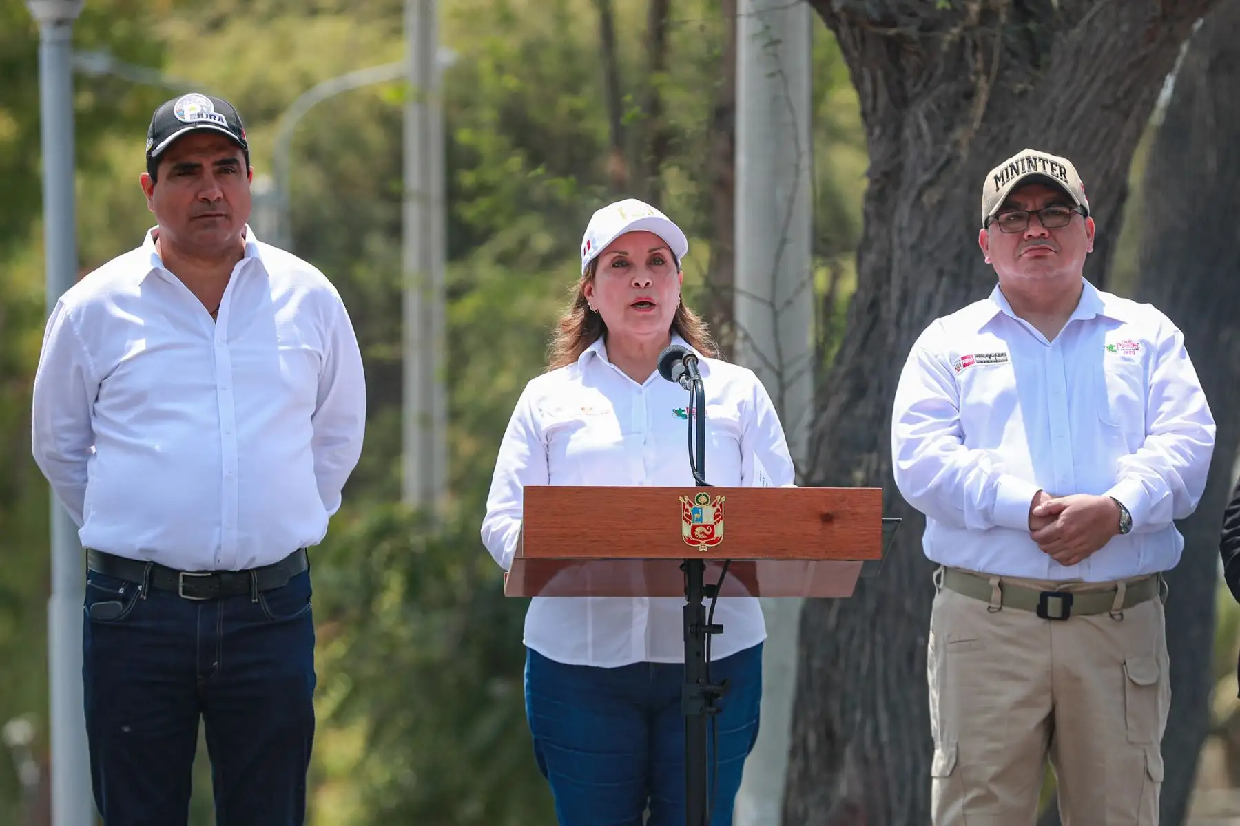 La presidenta de la república, Dina Boluarte, participa en la ceremonia la entrega de 120 camionetas a comisarías de la Primera Macro Región Policial Piura.
Foto: ANDINA/Prensa Presidencia